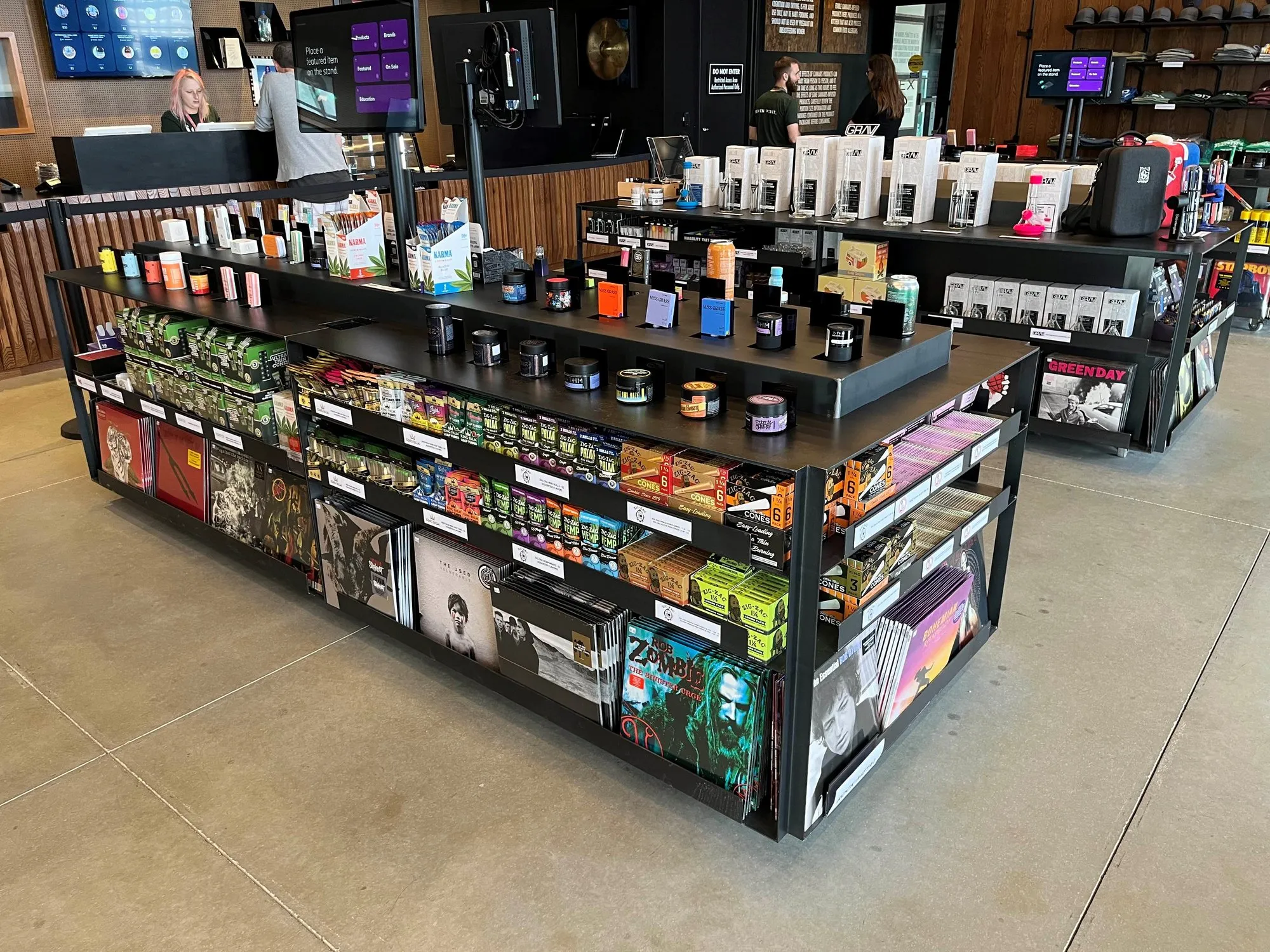 Retail display island with product merchandising